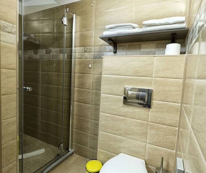 سوییت جونیور, Prestige Boutique Hotel Craiova