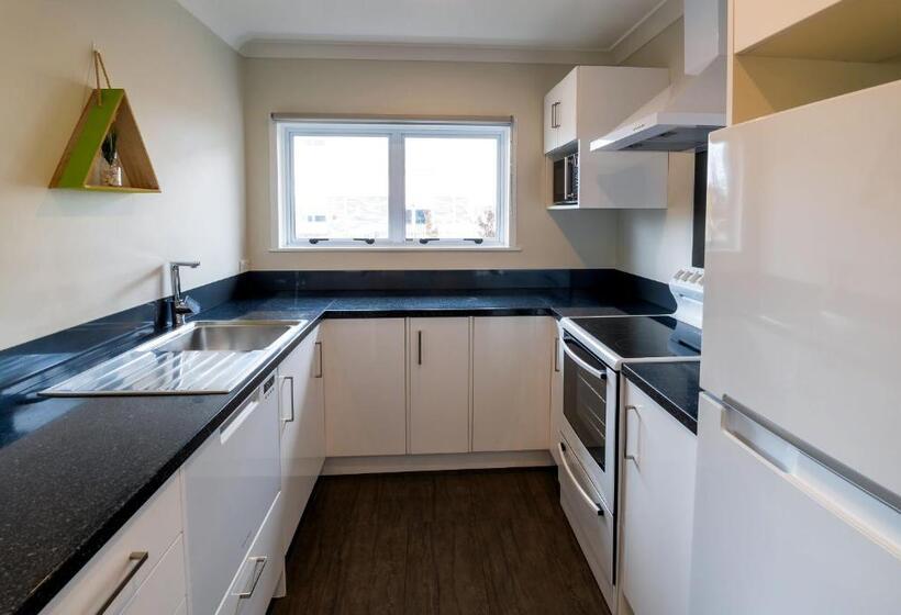 آپارتمان سوپریور 2 خوابه, Aura Accommodation