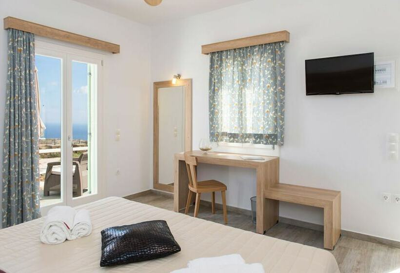 اتاق استاندارد با چشم‌انداز دریا, Rooms & Apartments Archontou