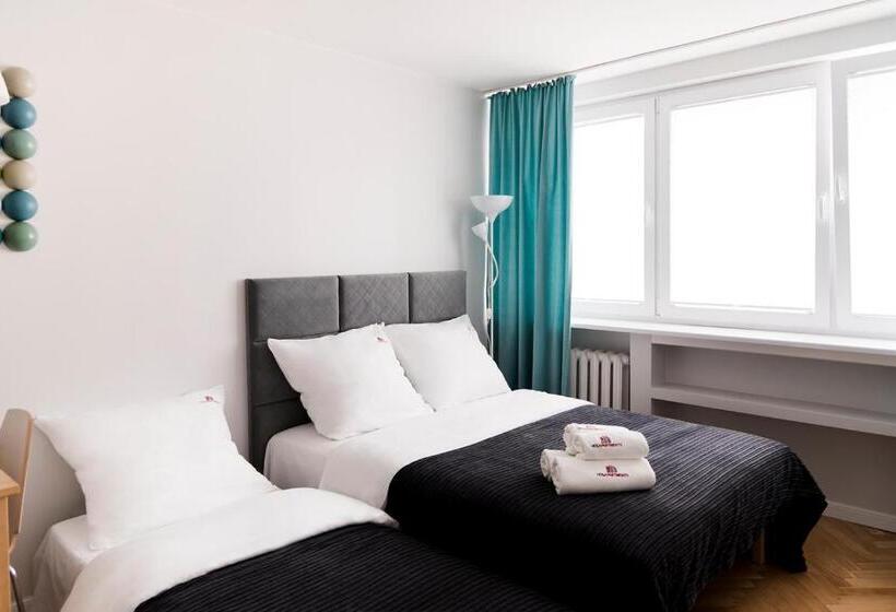 Economy Studio, Hosapartments City Center