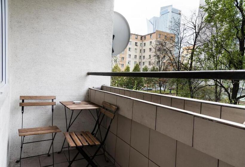 آپارتمان 1 خوابه, Hosapartments City Center