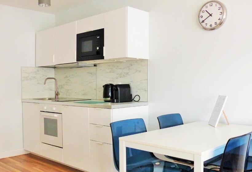 استودیوی استاندارد, Hosapartments City Center