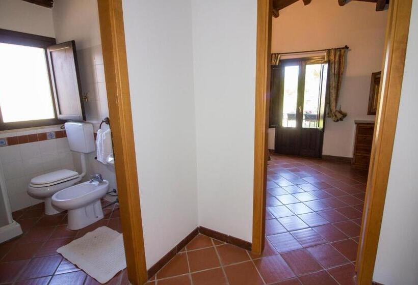 سوییت خانوادگی, Agriturismo Tarantola