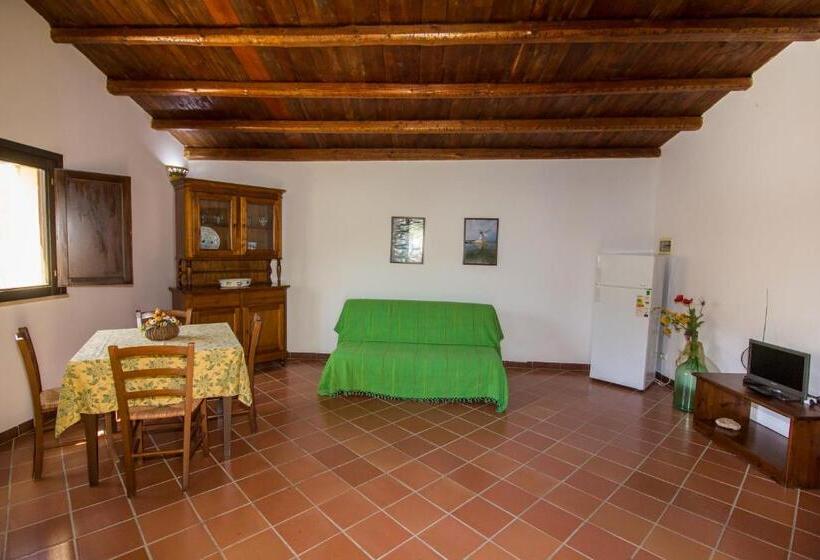 سوییت خانوادگی, Agriturismo Tarantola