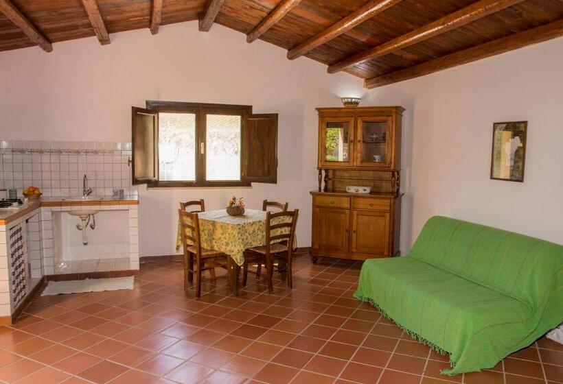 سوییت خانوادگی, Agriturismo Tarantola