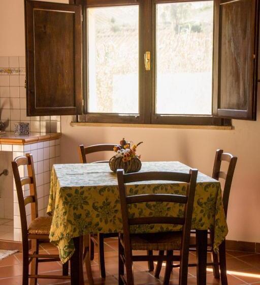 سوییت خانوادگی, Agriturismo Tarantola
