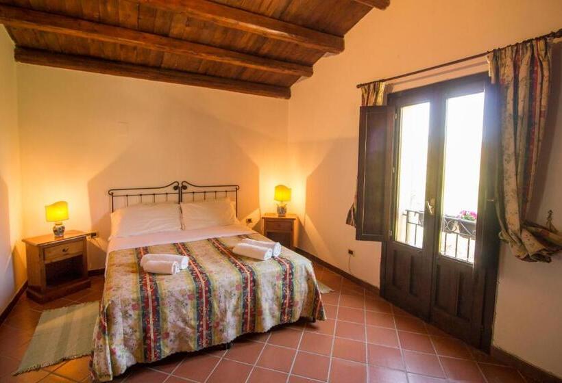سوییت خانوادگی, Agriturismo Tarantola