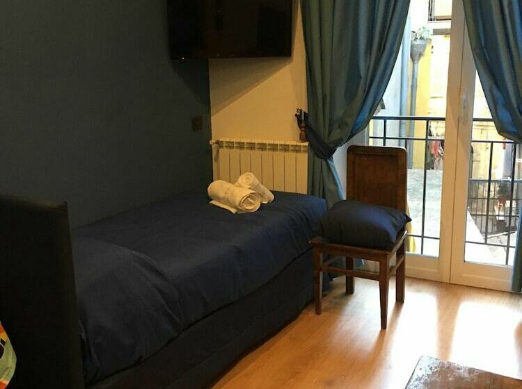 اتاق عادی, Affittacamere B&b Grande Archivio Napoli