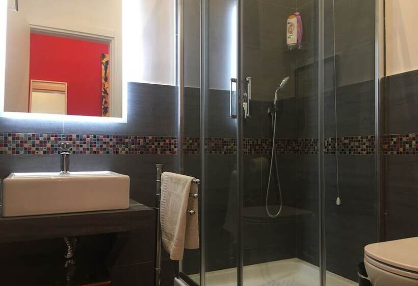 اتاق استاندارد سه نفره, Affittacamere B&b Grande Archivio Napoli