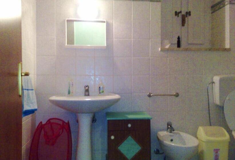 آپارتمان 3 خوابه, B&b Mare Di S. Lucia