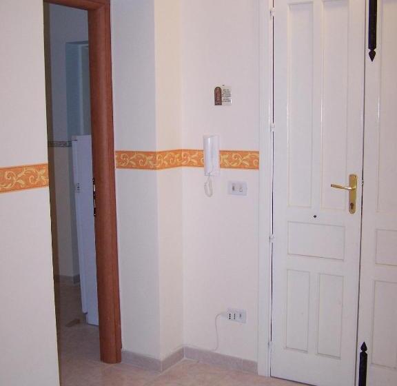 آپارتمان 3 خوابه, B&b Mare Di S. Lucia