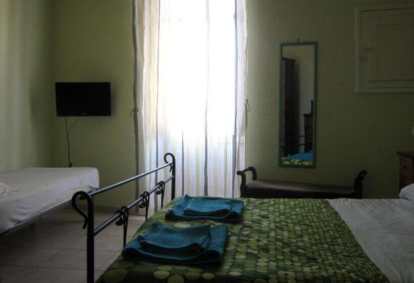 اتاق استاندارد با چشم‌انداز دریا, B&b Mare Di S. Lucia