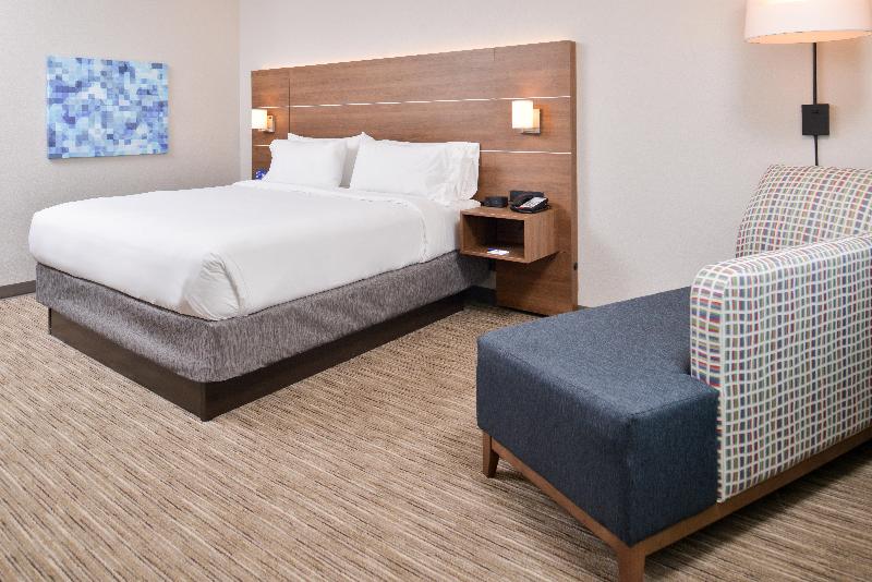 اتاق استاندارد با تخت بزرگ, Holiday Inn Express   Early, An Ihg