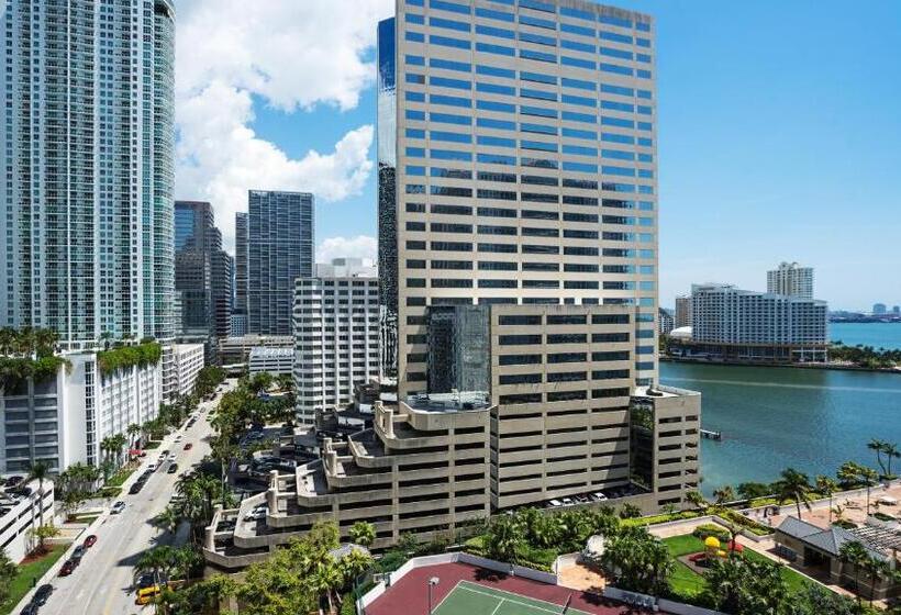 اتاق استاندارد با تخت بزرگ, Hyatt Centric Brickell Miami