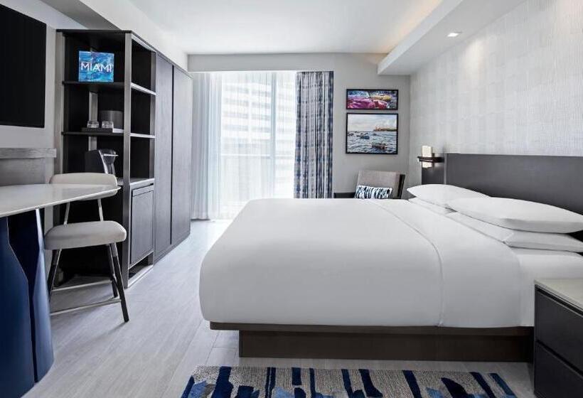 اتاق استاندارد با تخت بزرگ, Hyatt Centric Brickell Miami