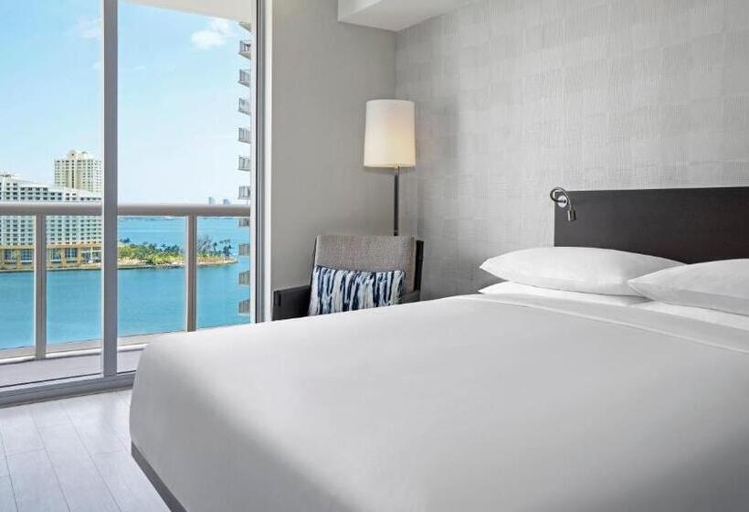 اتاق لوکس با بالکن, Hyatt Centric Brickell Miami