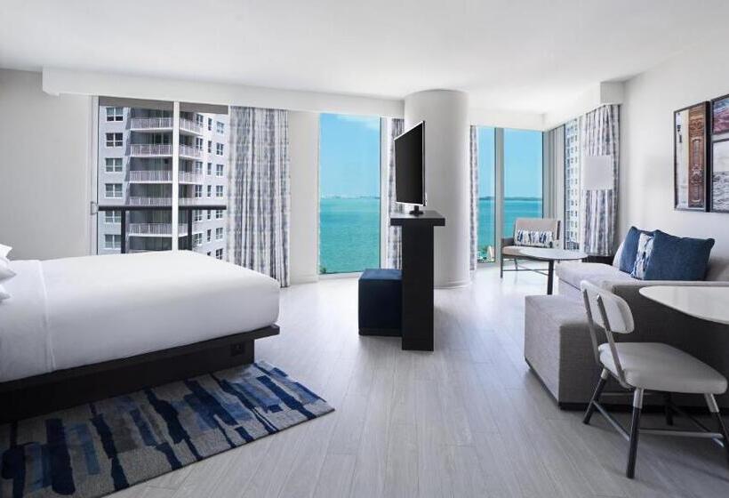 سوئیت جونیور با تخت بزرگ, Hyatt Centric Brickell Miami