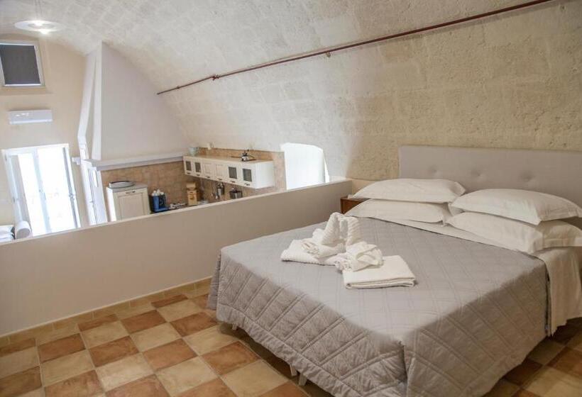 اتاق دوبلکس, Tenuta Danesi