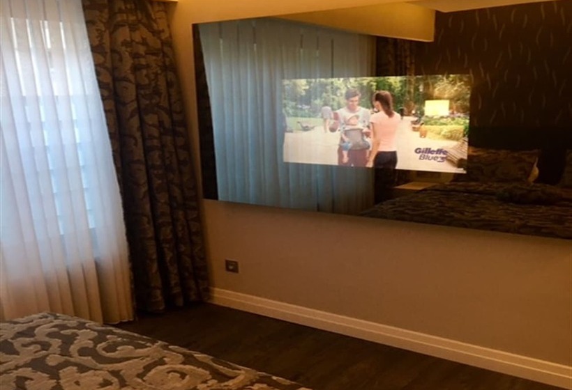 استودیوی لوکس, Riva Hotel Alsancak