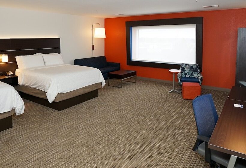 سوئیت برای معلولان, Holiday Inn Express And Suites Denver  Aurora Medical Campus