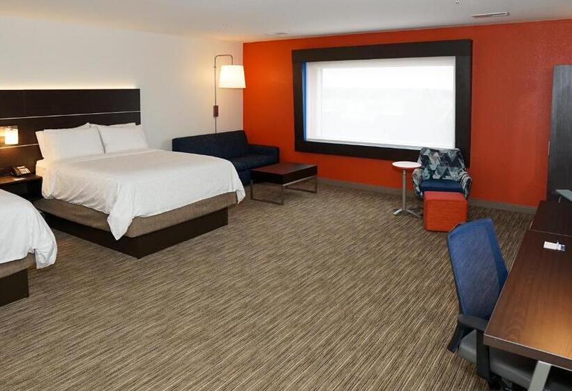 سوئیت برای معلولان, Holiday Inn Express And Suites Denver  Aurora Medical Campus