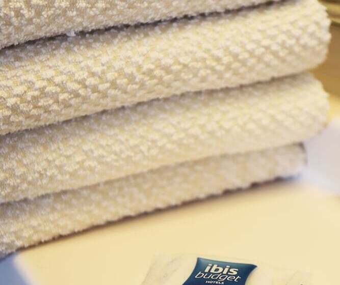 اتاق استاندارد سه نفره, Ibis Budget Toulon Centre