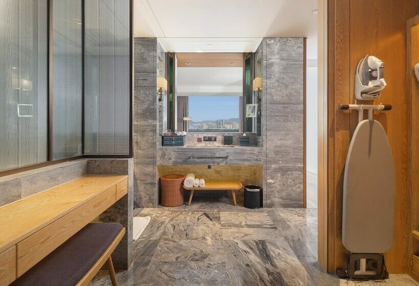 اتاق استاندارد با تخت دوبل, Indigo Dali Erhai, An Ihg