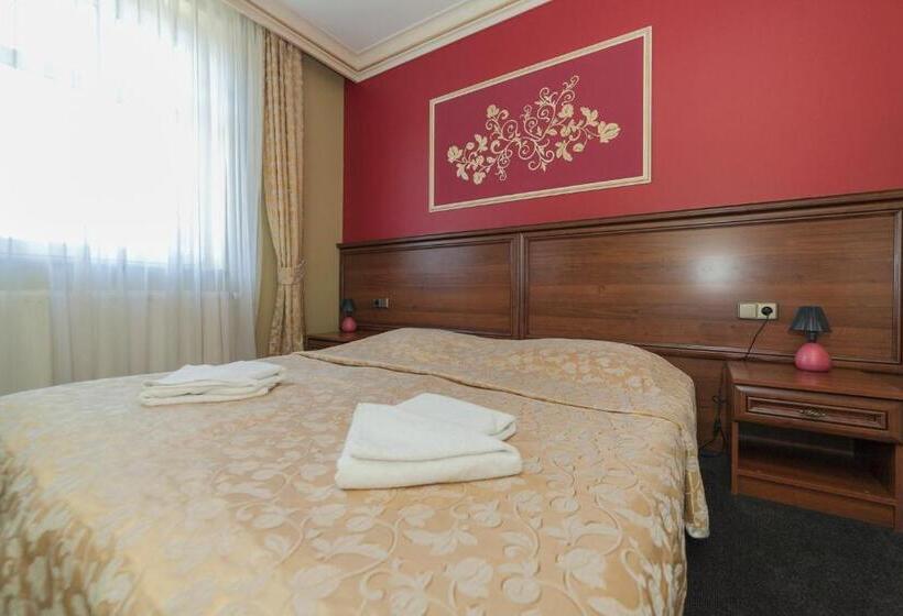 استودیوی استاندارد, Przy Młynie