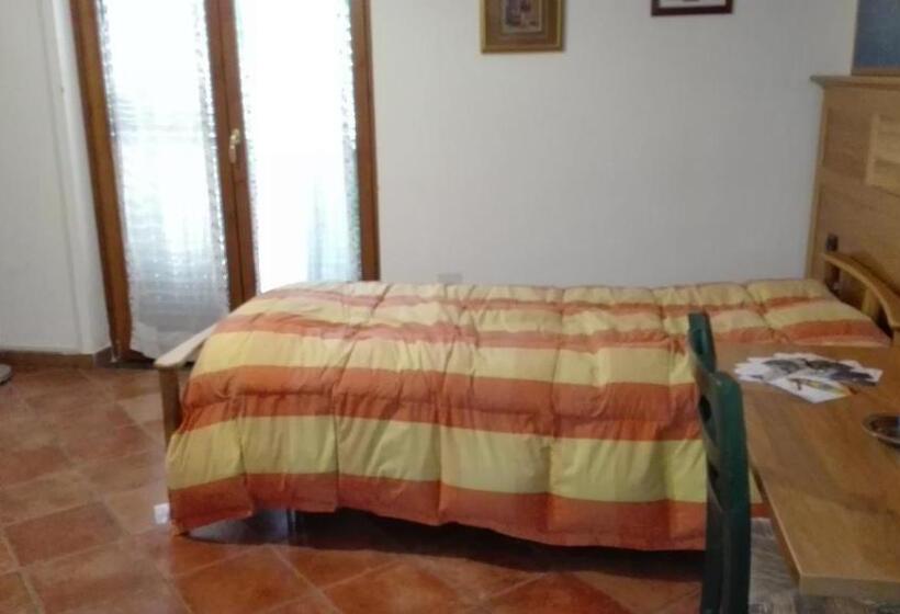 اتاق استاندارد سه نفره, Sottovento