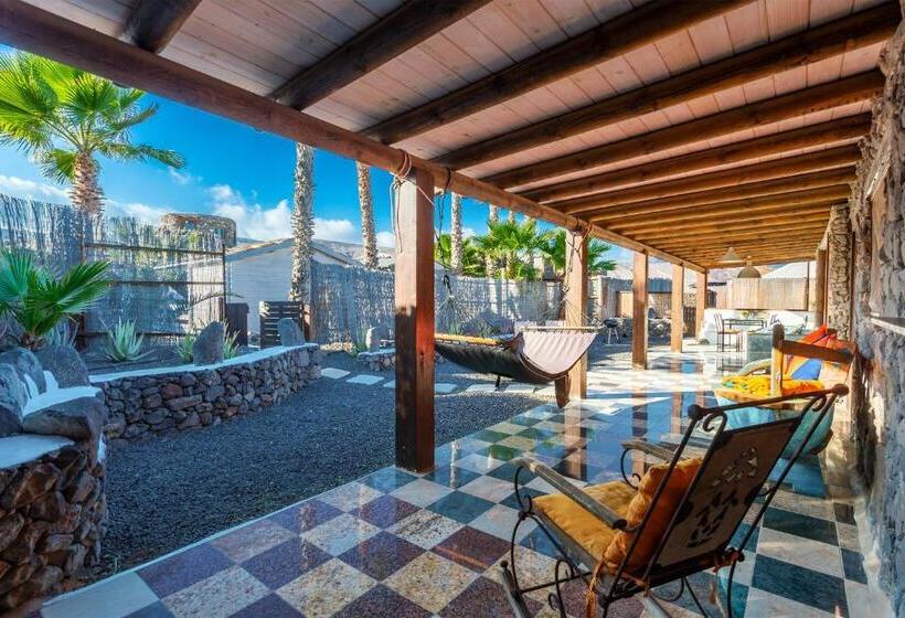 آپارتمان 2 خوابه, Eco Village Finca De Arrieta   Yurts And Stone Cottages   Shared Pool   Walking Distance To Arrieta