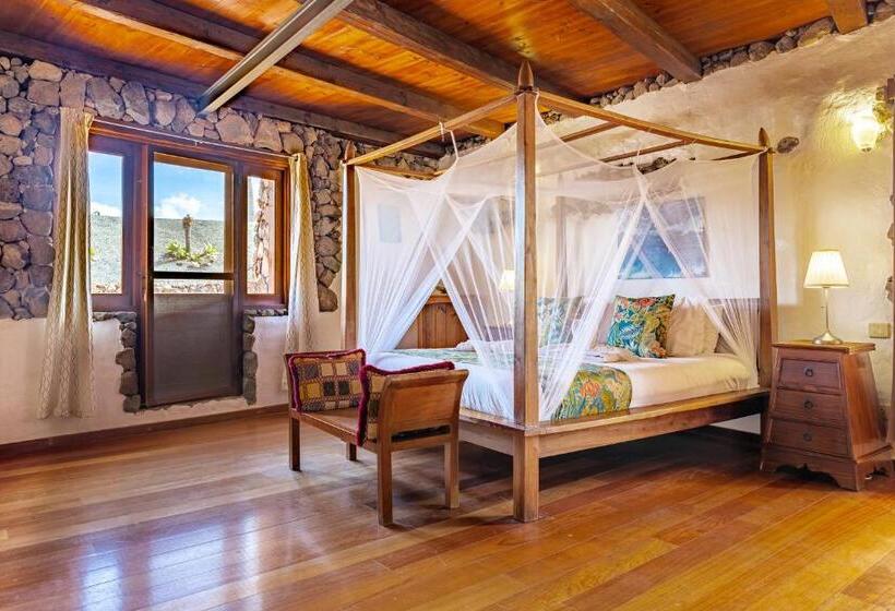 ویلای 2 خوابه, Eco Village Finca De Arrieta   Yurts And Stone Cottages   Shared Pool   Walking Distance To Arrieta