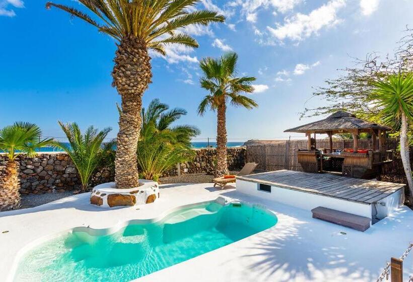 خانه 3 خوابه, Eco Village Finca De Arrieta   Yurts And Stone Cottages   Shared Pool   Walking Distance To Arrieta