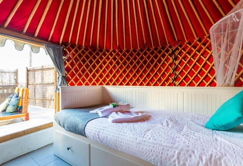 اتاق خانوادگی با چشم‌انداز دریا, Eco Village Finca De Arrieta   Yurts And Stone Cottages   Shared Pool   Walking Distance To Arrieta