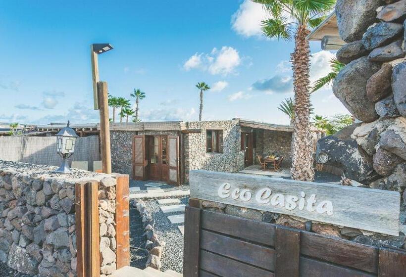 خانه 1 خوابه, Eco Village Finca De Arrieta   Yurts And Stone Cottages   Shared Pool   Walking Distance To Arrieta