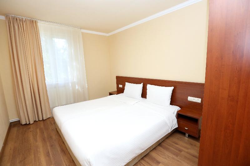 استودیوی لوکس, Riva Hotel Alsancak