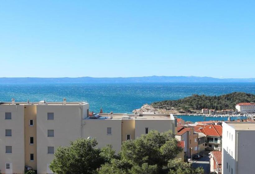استودیو استاندارد با بالکن, Pansion Komfor Moča