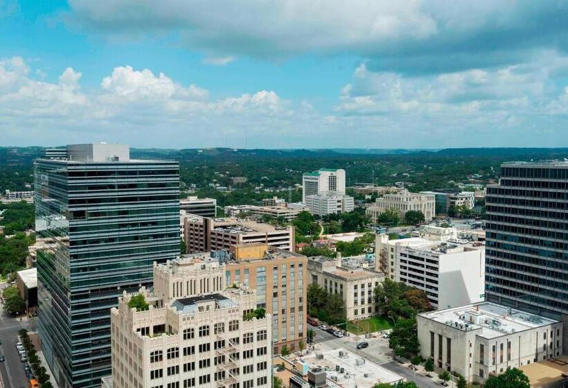 スタンダードシティビュールーム, Aloft Austin Downtown