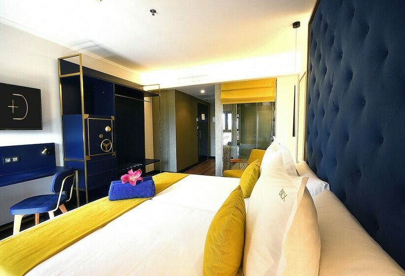 Deluxe Room, Design Plus Bex