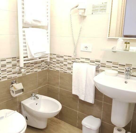 اتاق استاندارد, Eura