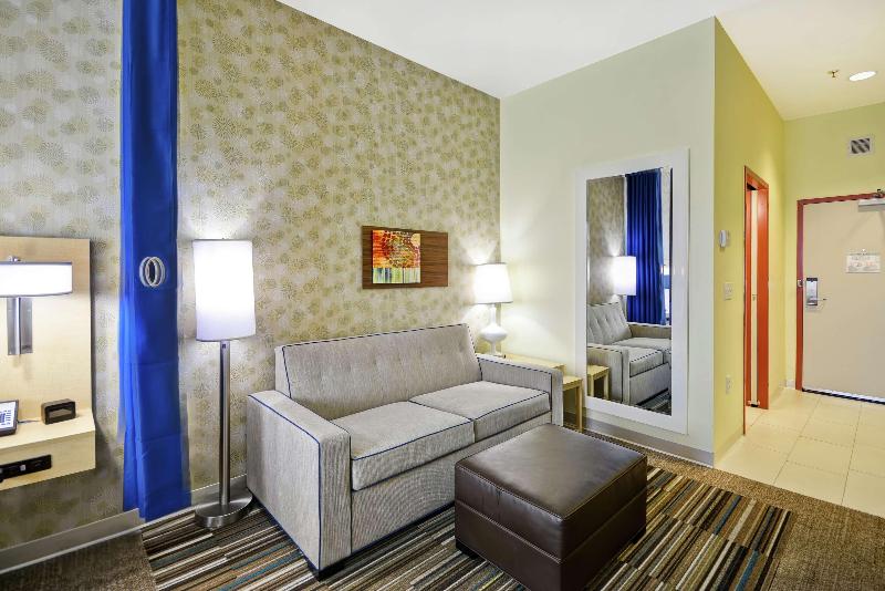 سوئیت با تخت بزرگ, Home2 Suites By Hilton Brownsville