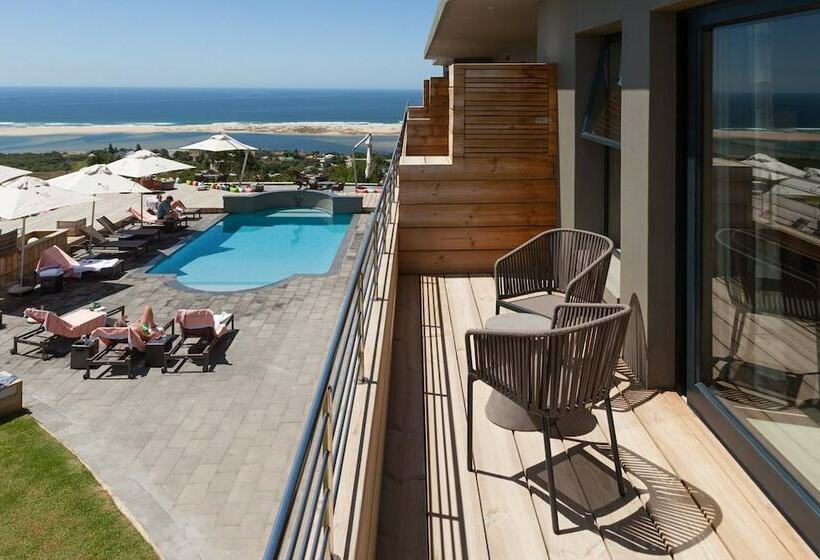 اتاق لوکس با چشم‌انداز دریا, Sky Villa Boutique Hotel By Raw Africa Collection