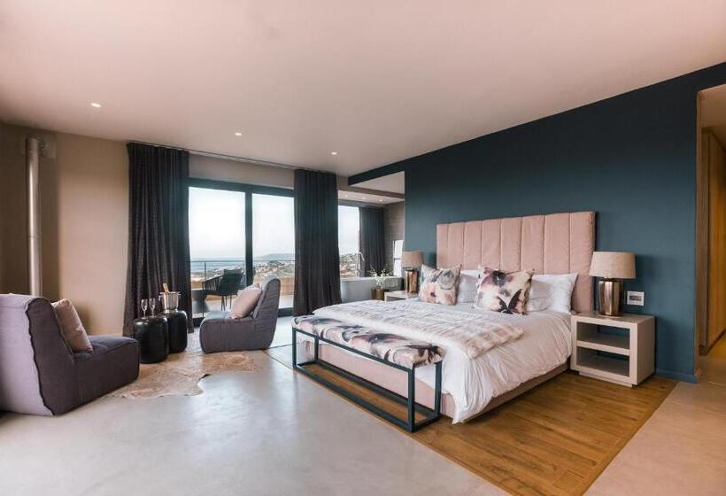 اتاق سوپریور با تخت بزرگ, Sky Villa Boutique Hotel By Raw Africa Collection