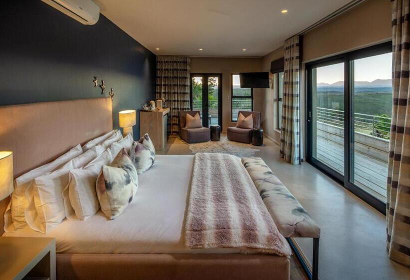 اتاق لوکس با چشم‌انداز دریا, Sky Villa Boutique Hotel By Raw Africa Collection