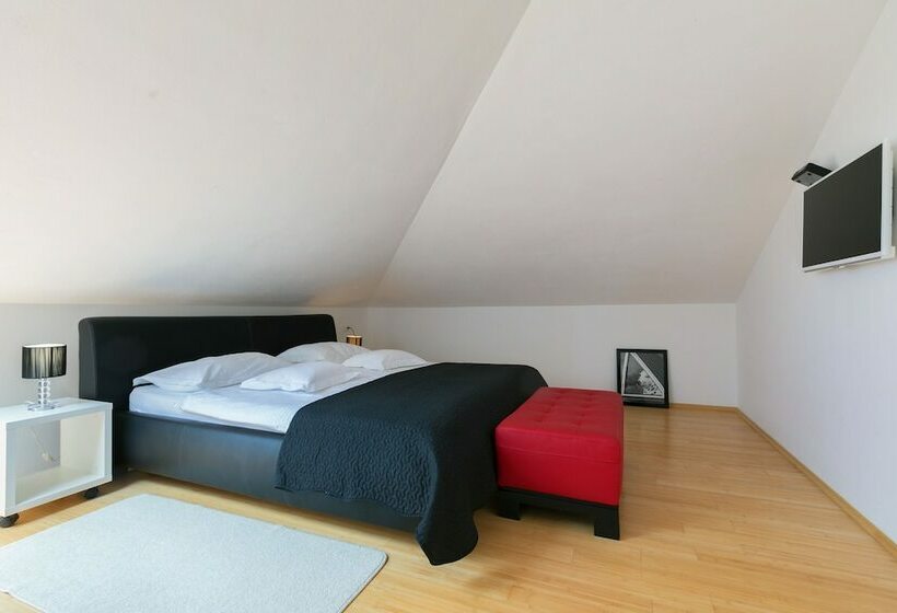 1 Bedroom Penthouse Apartment, Luxury Apartments Klara
