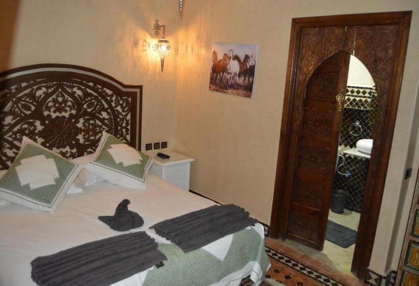 اتاق استاندارد سه نفره, Riad Golf Stinia