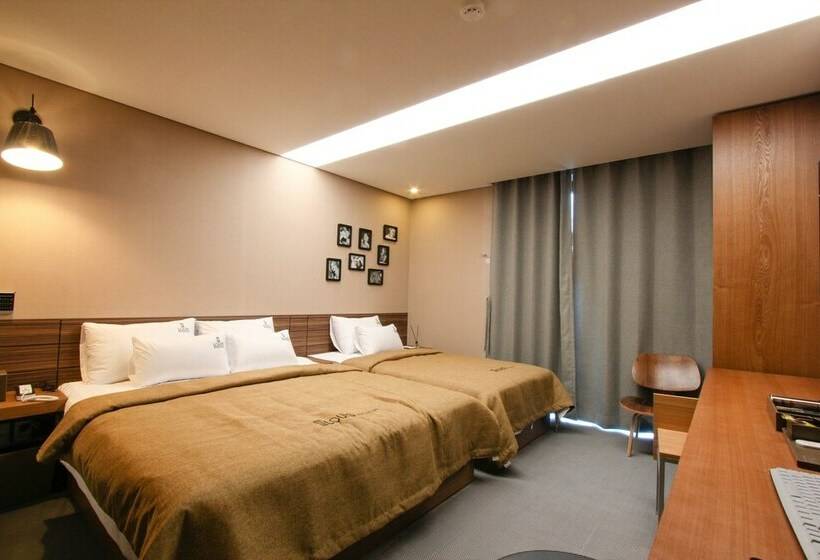 اتاق استاندارد, Louis Boutique