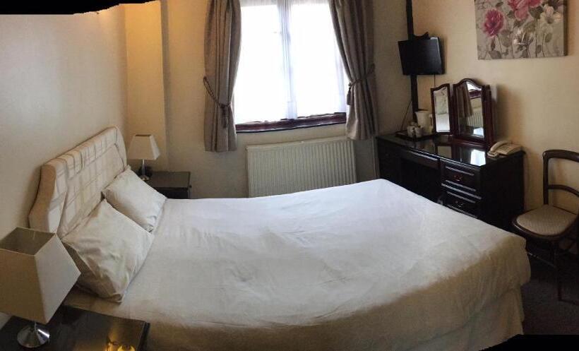 اتاق استاندارد, Sorrel Horse Inn