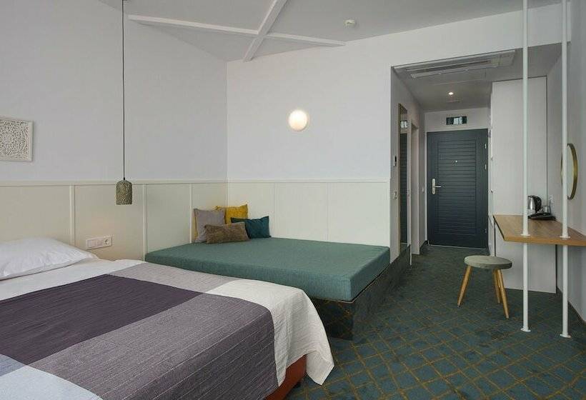 اتاق استاندارد با چشم‌انداز دریا, Sunrise Blue Magic Resort  All Inclusive