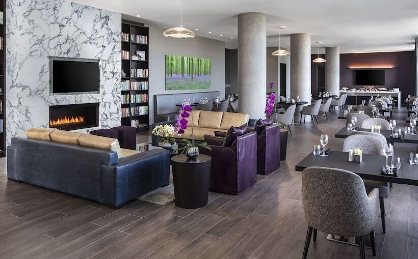 스위트, X Toronto By Library Hotel Collection