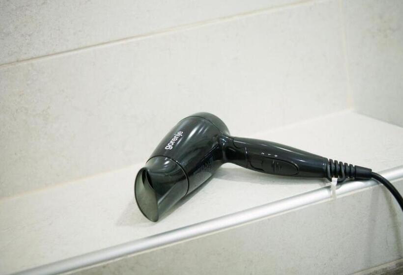 اتاق کلاسیک چهارنفره, Apartmani Brocat